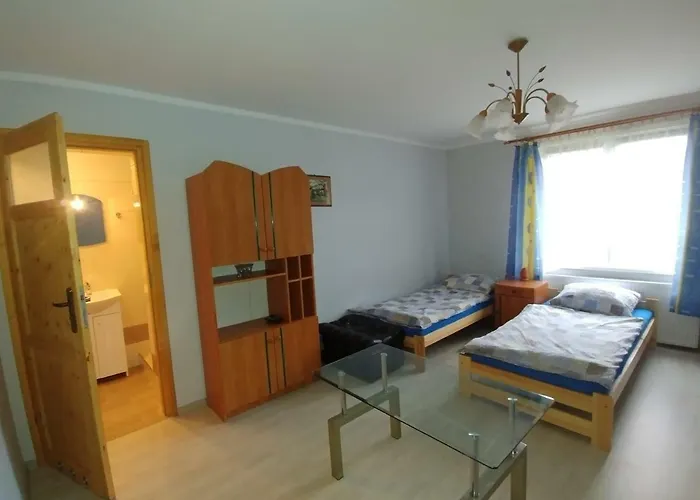 Pod Klimczokiem 招待所 3*